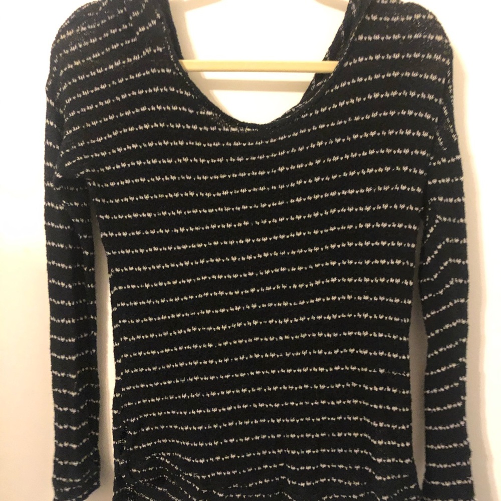 Black and white long sleeve shirt